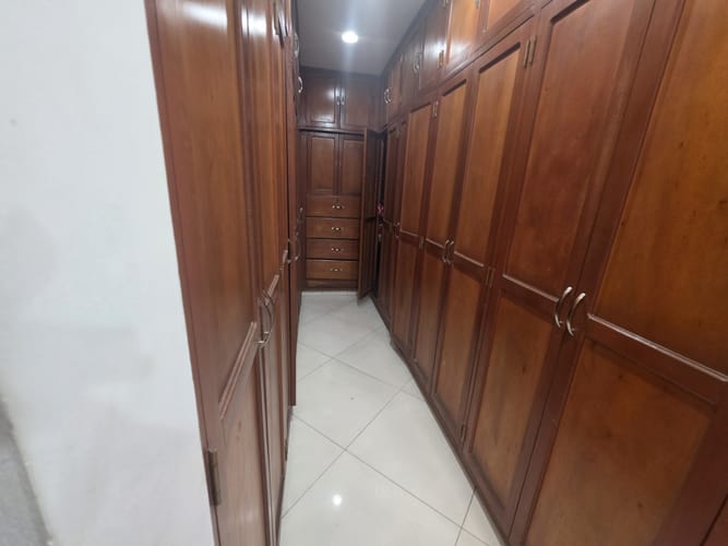 Casa de 6 alcobas en venta en La Hacienda, Cali, 320 m² · foto 19 de 24