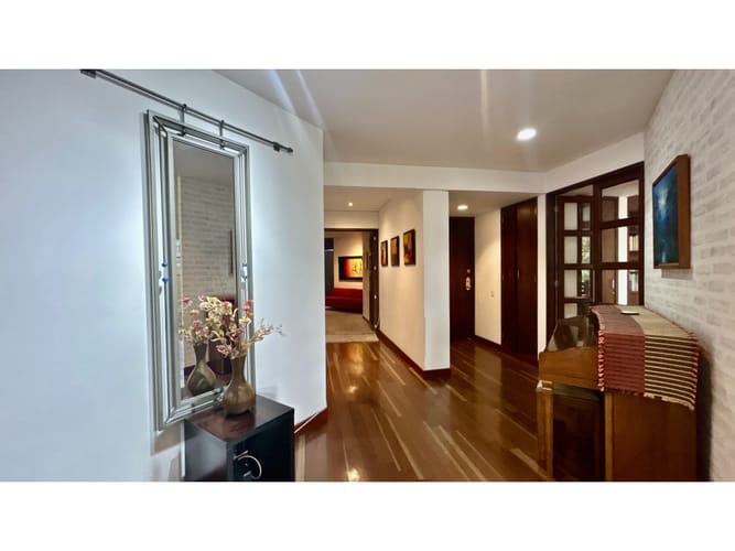 Apartamento de 3 alcobas en arriendo en Chapinero, Bogotá, 245 m² · foto 8 de 24