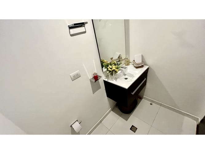 Apartamento de 3 alcobas en venta en Santa Paula, Bogotá, 185 m² · foto 7 de 24