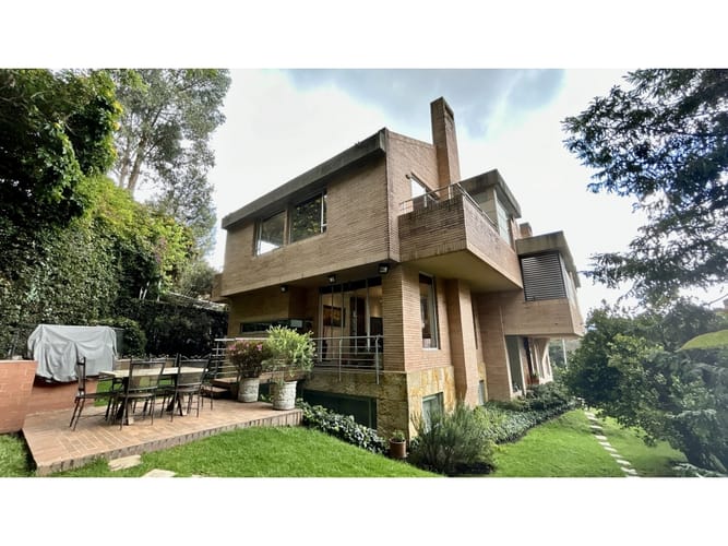 Casa de 4 alcobas en venta en Cerros De Suba, Bogotá, 390 m² · foto 13 de 24