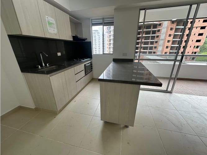 Apartaestudio en arriendo en Las Lomitas, Sabaneta, 86 m² · foto 5 de 22