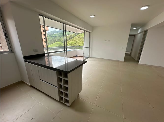 Apartaestudio en arriendo en Las Lomitas, Sabaneta, 86 m² · foto 7 de 22