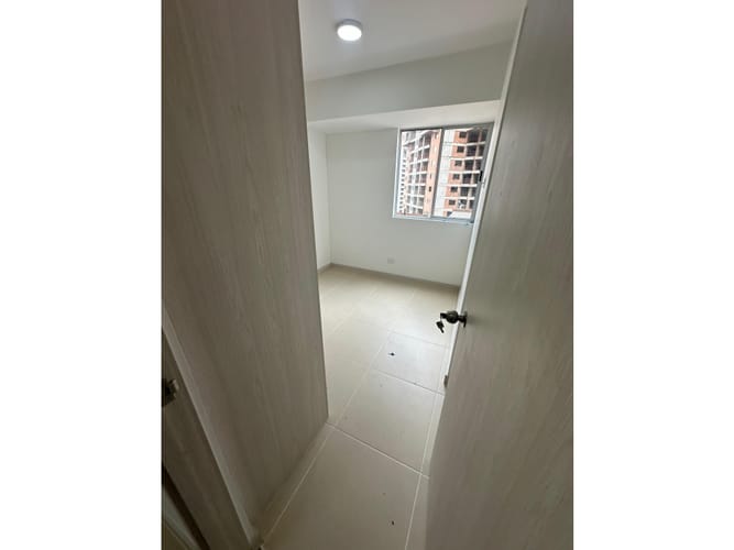Apartaestudio en arriendo en Las Lomitas, Sabaneta, 86 m² · foto 9 de 22