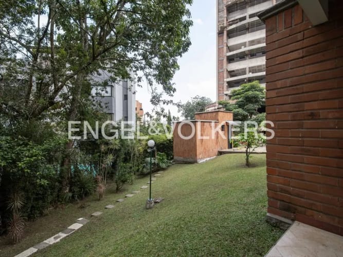 Casa de 4 alcobas en venta en El Tesoro, Medellín, 225 m² · foto 20 de 22