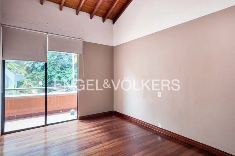 Casa de 4 alcobas en venta en El Tesoro, Medellín, 225 m² · foto 14 de 22
