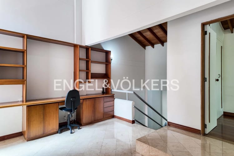 Casa de 4 alcobas en venta en El Tesoro, Medellín, 225 m² · foto 13 de 22