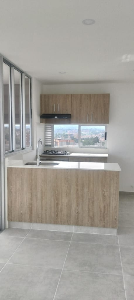 Apartamento de 3 alcobas en arriendo en Santa Ana, Rionegro, 76 m² · foto 7 de 17