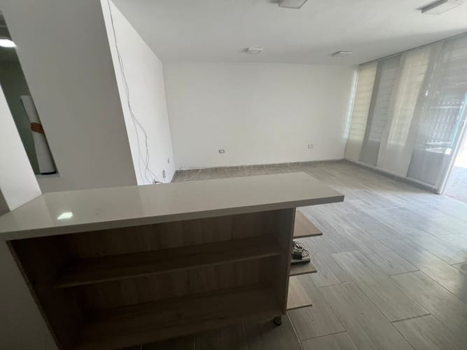 Casa de 10 alcobas en venta en Cañaveralejo, Cali, 335 m² · foto 5 de 23