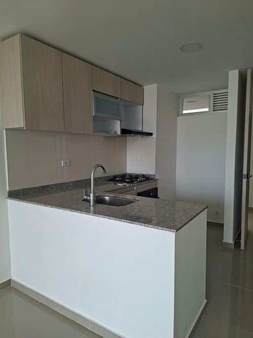 Apartamento de 1 alcoba en venta en Ciudad Jardin, Barranquilla, 57 m² · foto 3 de 14