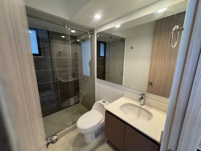 Apartamento de 3 alcobas en venta en Lagos De Torca, Bogotá, 71 m² · foto 3 de 7