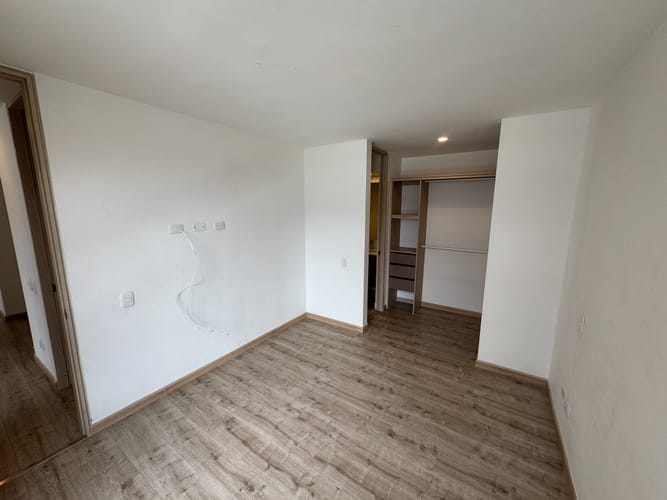 Apartamento de 3 alcobas en venta en Lagos De Torca, Bogotá, 71 m² · foto 5 de 7