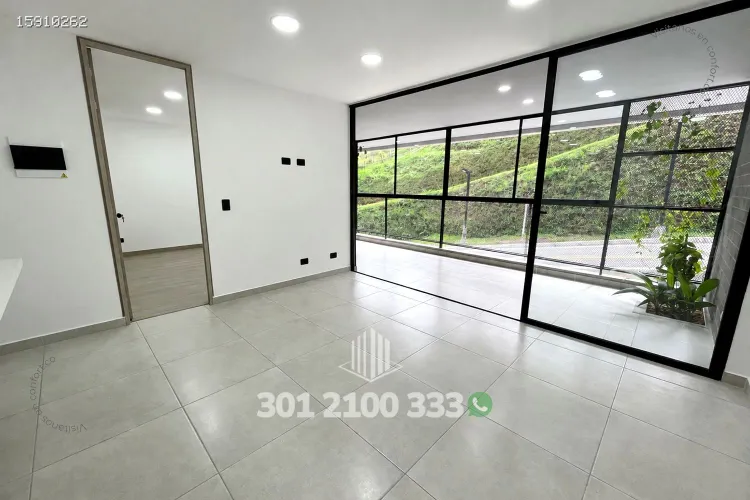Apartaestudio en arriendo en Loma Del Escobero, Envigado, 65 m² · foto 4 de 15