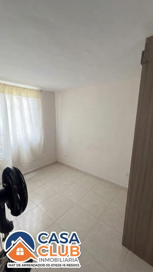 Apartamento de 3 alcobas en venta en Miraflores, Piedecuesta, 47 m² · foto 6 de 7