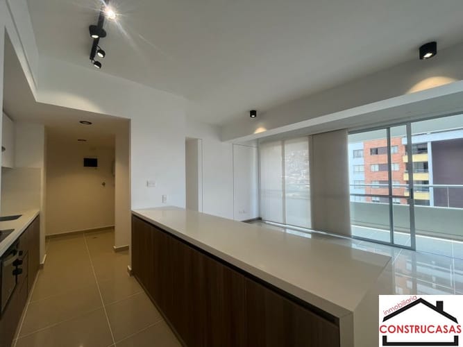 Apartamento de 3 alcobas en arriendo en Calasanz, Medellín, 113 m² · foto 4 de 24