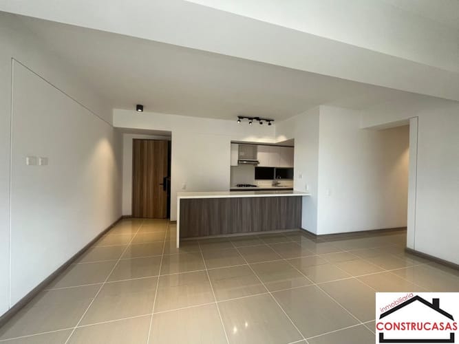 Apartamento de 3 alcobas en arriendo en Calasanz, Medellín, 113 m² · foto 9 de 24