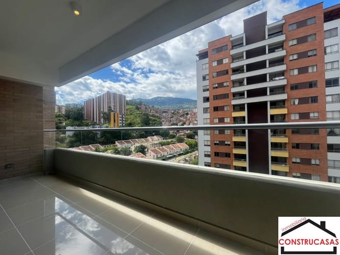 Apartamento de 3 alcobas en arriendo en Calasanz, Medellín, 113 m² · foto 11 de 24