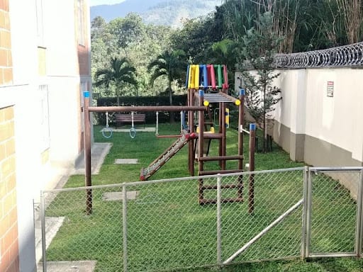 Apartamento de 2 alcobas en arriendo en Suramérica, La Estrella, 50 m² · foto 10 de 12