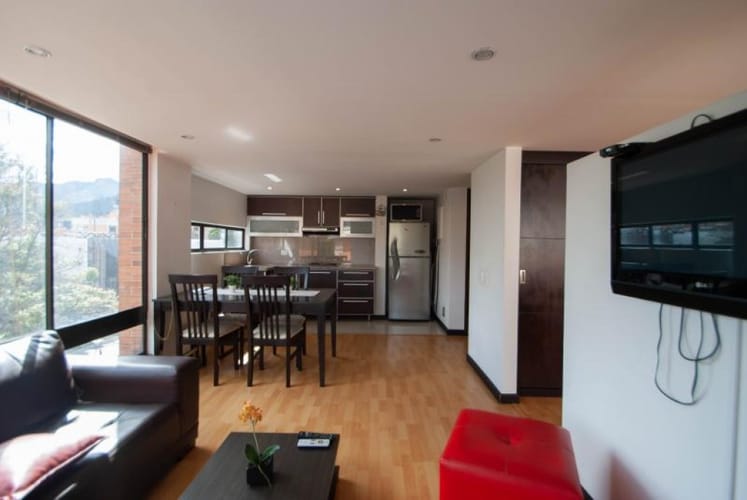 Apartaestudio en venta en Chico, Bogotá, 55 m² · foto 2 de 13