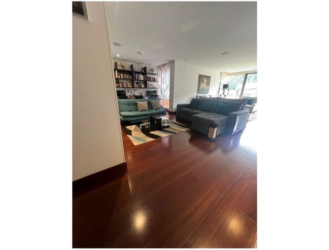Apartamento de 4 alcobas en venta en Colina Campestre, Bogotá, 223 m² · foto 9 de 24