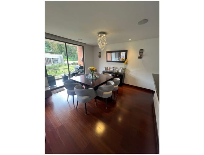 Apartamento de 4 alcobas en venta en Colina Campestre, Bogotá, 223 m² · foto 10 de 24