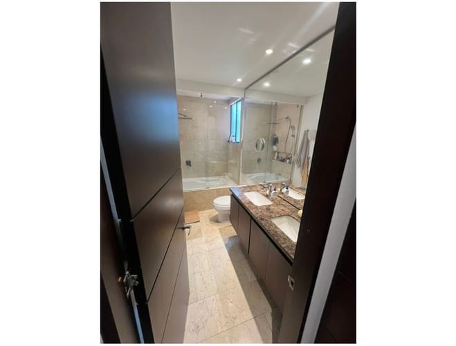 Apartamento de 4 alcobas en venta en Colina Campestre, Bogotá, 223 m² · foto 14 de 24