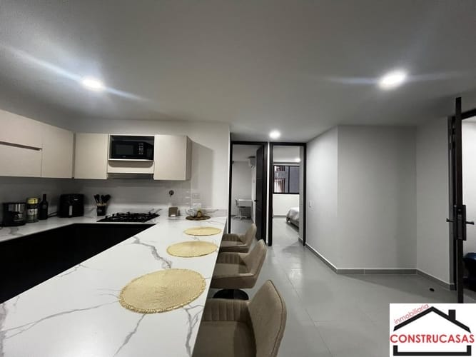 Apartamento de 2 alcobas en arriendo en Laureles, Medellín, 85 m² · foto 3 de 19