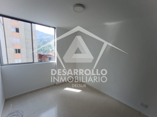 Apartamento de 3 alcobas en arriendo en Loma De La Doctora, Sabaneta, 58 m² · foto 5 de 12