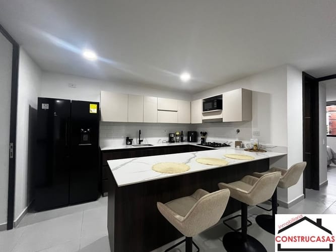 Apartamento de 2 alcobas en arriendo en Laureles, Medellín, 85 m² · foto 9 de 19
