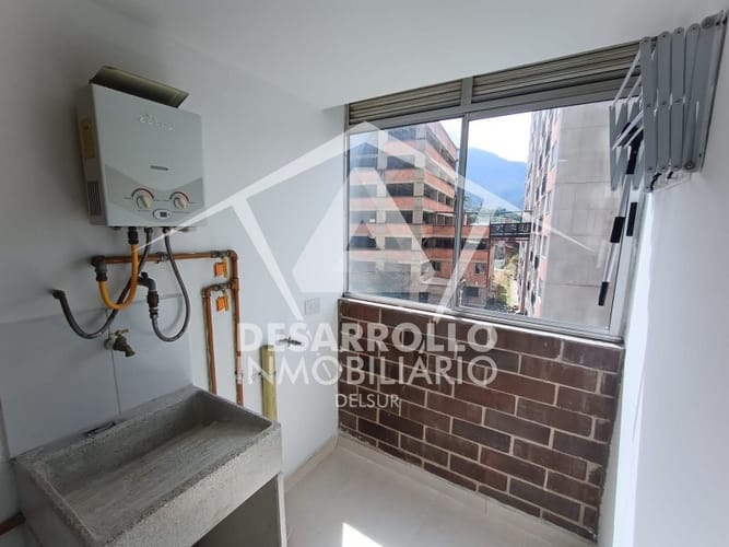 Apartamento de 3 alcobas en arriendo en Loma De La Doctora, Sabaneta, 58 m² · foto 11 de 12