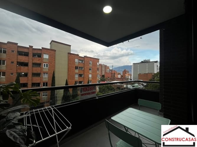 Apartamento de 2 alcobas en arriendo en Laureles, Medellín, 85 m² · foto 15 de 19