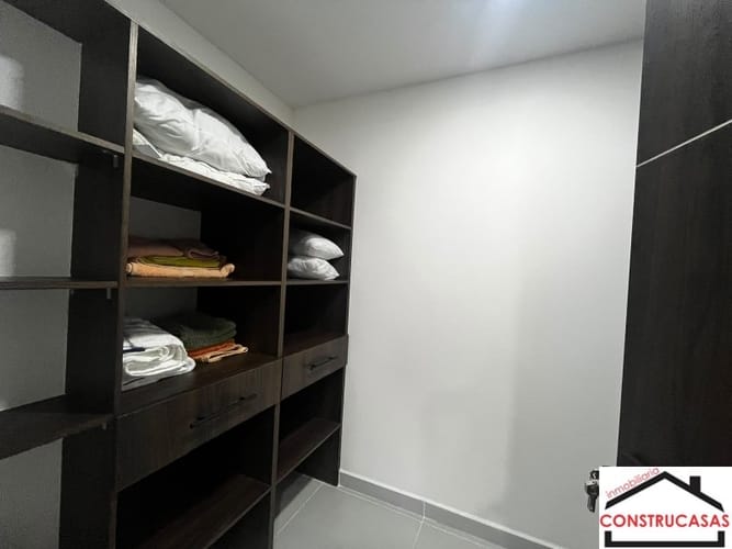 Apartamento de 2 alcobas en arriendo en Laureles, Medellín, 85 m² · foto 17 de 19