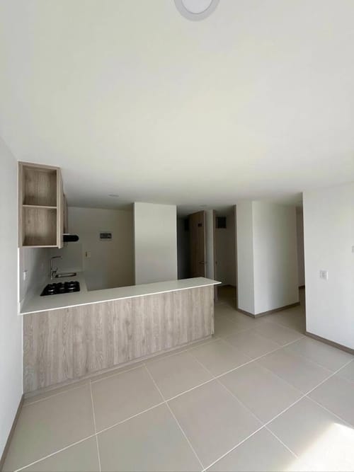Apartamento de 3 alcobas en arriendo en Suramérica, Itagüí, 68 m² · foto 4 de 16