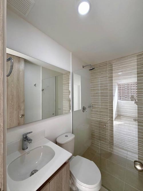 Apartamento de 3 alcobas en arriendo en Suramérica, Itagüí, 68 m² · foto 13 de 16