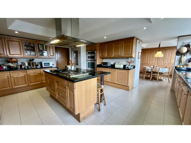 Apartamento de 4 alcobas en venta en El Nogal, Bogotá, 415 m² · foto 10 de 24