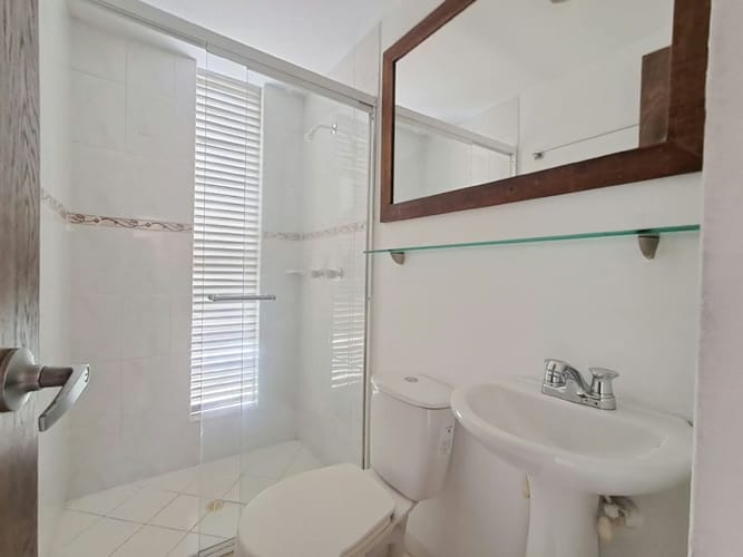 Apartamento de 2 alcobas en venta en Mayorca, Sabaneta, 50 m² · foto 9 de 14