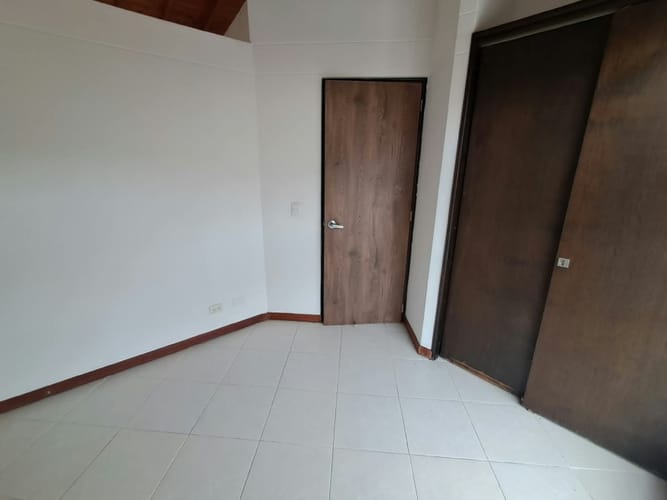 Apartamento de 2 alcobas en venta en Mayorca, Sabaneta, 50 m² · foto 12 de 14