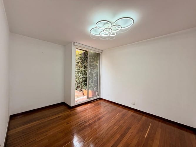 Casa de 3 alcobas en arriendo en Echavarria, Madrid, 106 m² · foto 2 de 11