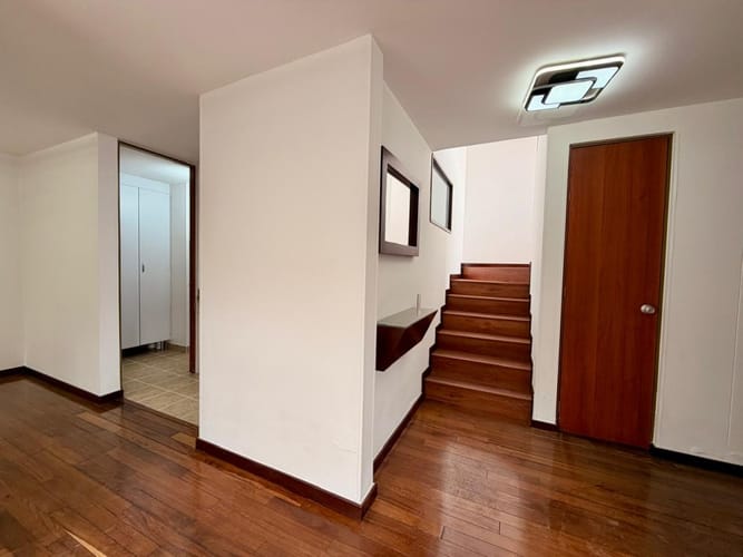 Casa de 3 alcobas en arriendo en Echavarria, Madrid, 106 m² · foto 3 de 11