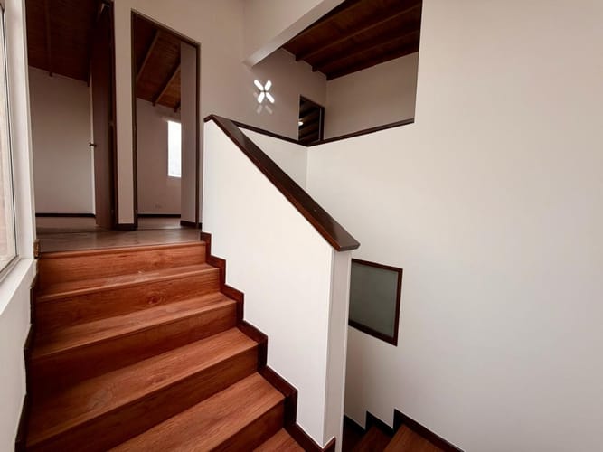 Casa de 3 alcobas en arriendo en Echavarria, Madrid, 106 m² · foto 5 de 11
