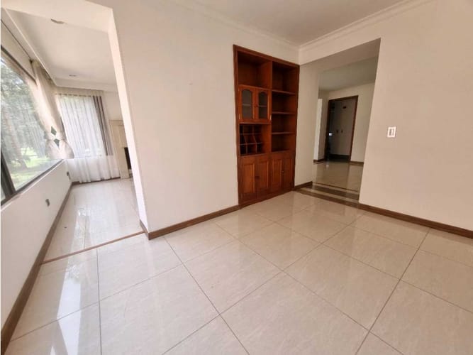 Apartamento de 3 alcobas en arriendo en Calleja Baja, Bogotá, 157 m² · foto 9 de 24