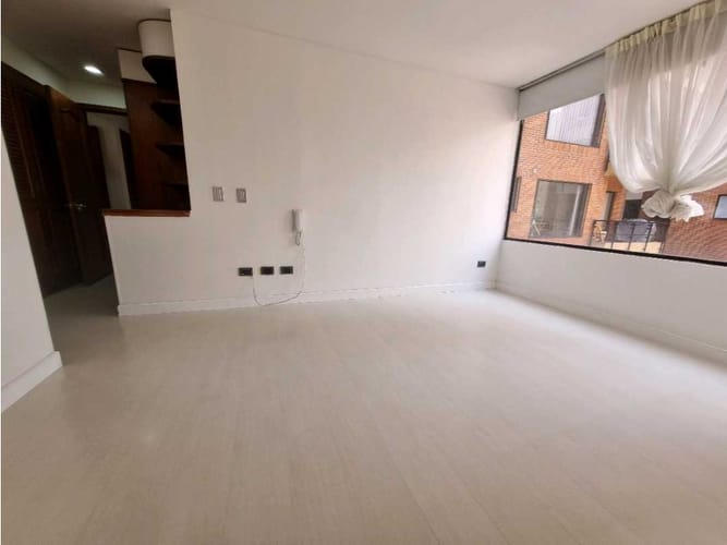 Apartamento de 3 alcobas en arriendo en Calleja Baja, Bogotá, 157 m² · foto 14 de 24