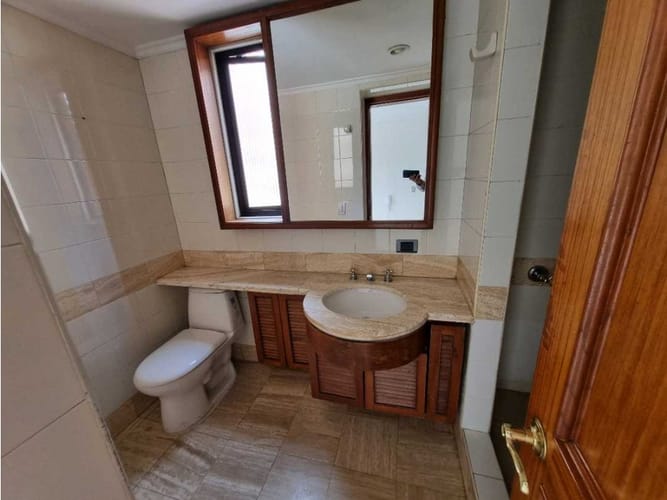 Apartamento de 3 alcobas en arriendo en Calleja Baja, Bogotá, 157 m² · foto 16 de 24