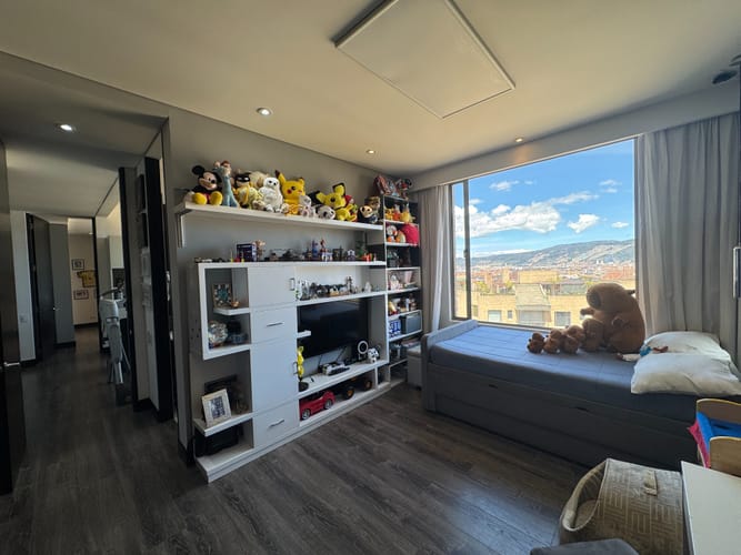 Apartamento de 3 alcobas en venta en Cerros De Suba, Bogotá, 502 m² · foto 4 de 10