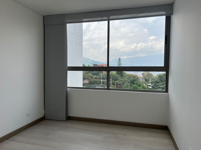 Apartamento de 3 alcobas en arriendo en Loma El Atravesado, Envigado, 112 m² · foto 7 de 16