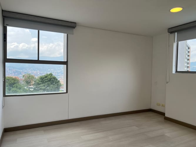 Apartamento de 3 alcobas en arriendo en Loma El Atravesado, Envigado, 112 m² · foto 8 de 16