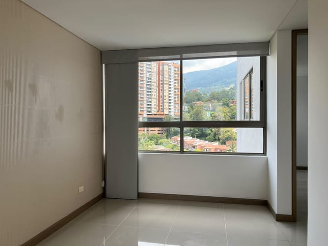 Apartamento de 3 alcobas en arriendo en Loma El Atravesado, Envigado, 112 m² · foto 11 de 16