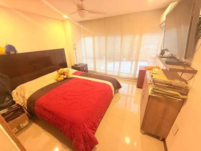 Apartamento de 3 alcobas en venta en Cabecera Del Llano, Bucaramanga, 133 m² · foto 5 de 14
