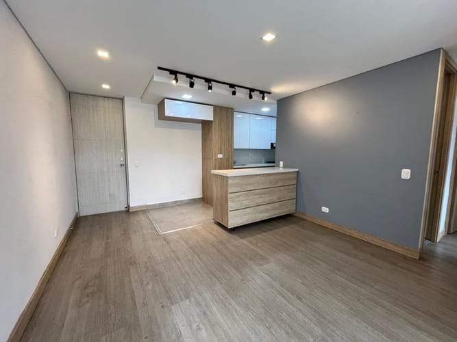 Apartamento de 2 alcobas en arriendo en Sabaneta Real, Sabaneta, 65 m² · foto 2 de 20