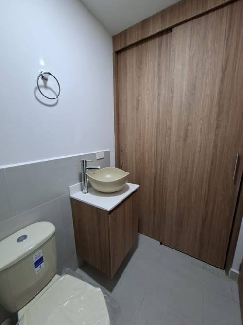 Apartamento de 2 alcobas en arriendo en Los Ángeles, Medellín, 70 m² · foto 5 de 9