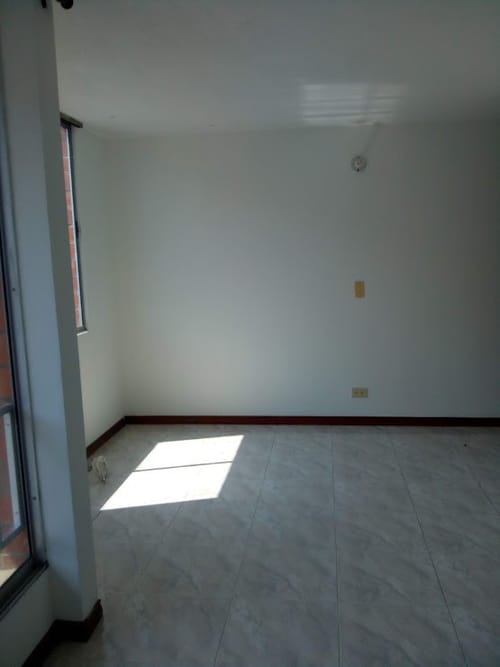 Apartamento de 2 alcobas en arriendo en La Hacienda, Cali, 65 m² · foto 2 de 8